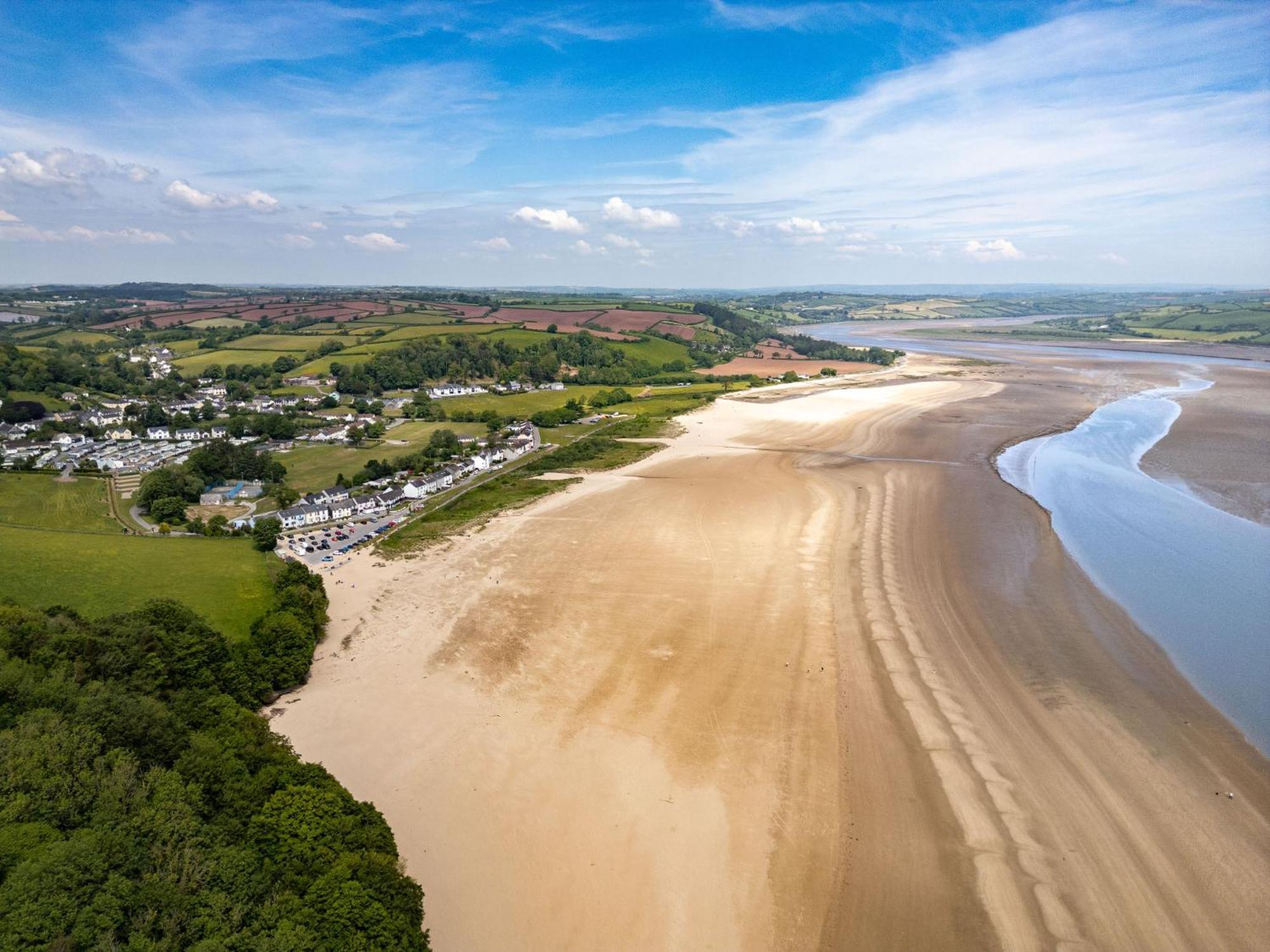 Fabulous Apartment For 2 In Llansteffan Llanstephan  Exterior foto